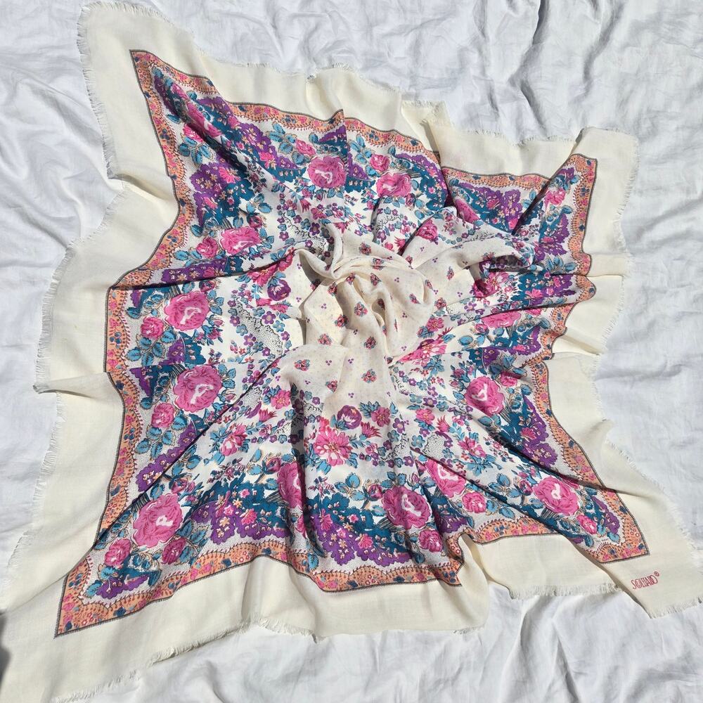 Souleiado Floral Design Scarf Fringe Edge Signed St Charles Demery Purple Pink